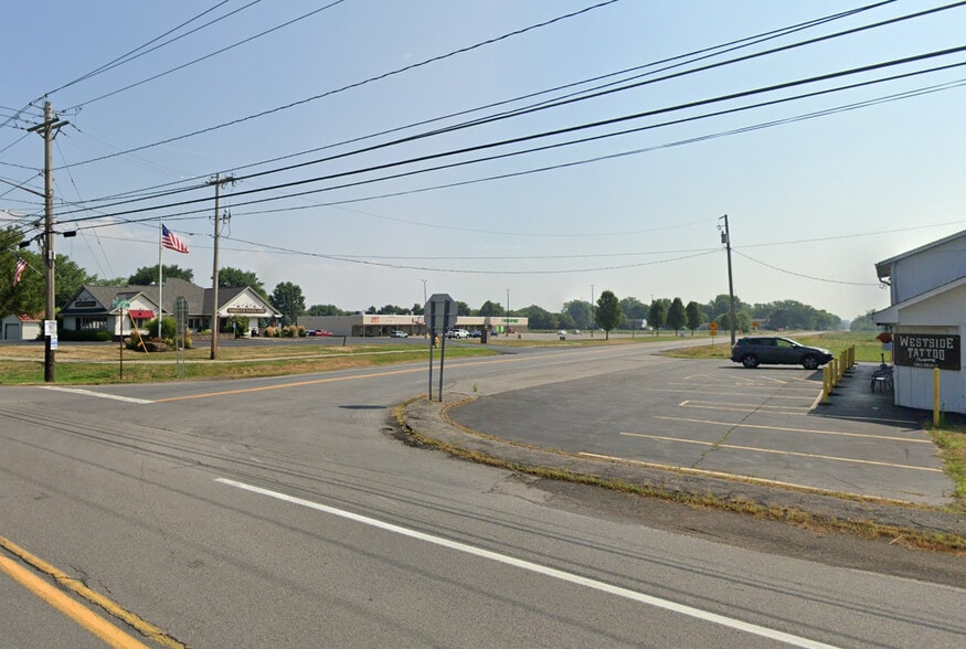 406-432 Clarkson Hamlin Town Line Rd, Hamlin, NY for lease - Building Photo - Image 2 of 5