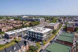 2000-2020 Rue Notre-Dame, Montréal, QC - AERIAL map view