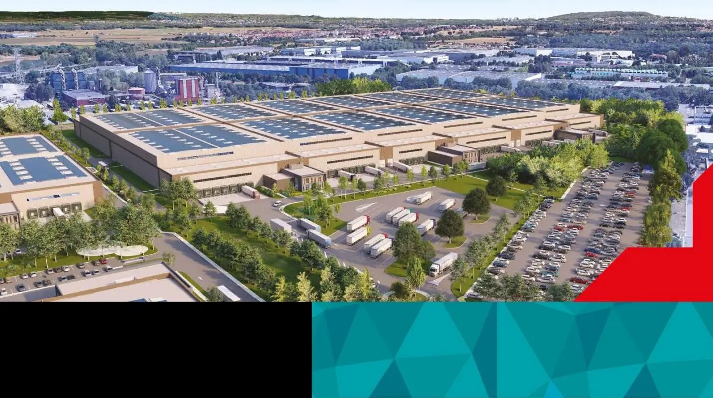 Industrial in Éragny for lease Building Photo- Image 1 of 6