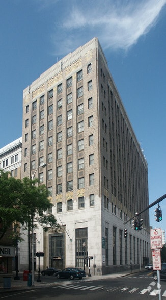 955 Main St, Bridgeport, CT for lease - Building Photo - Image 2 of 65