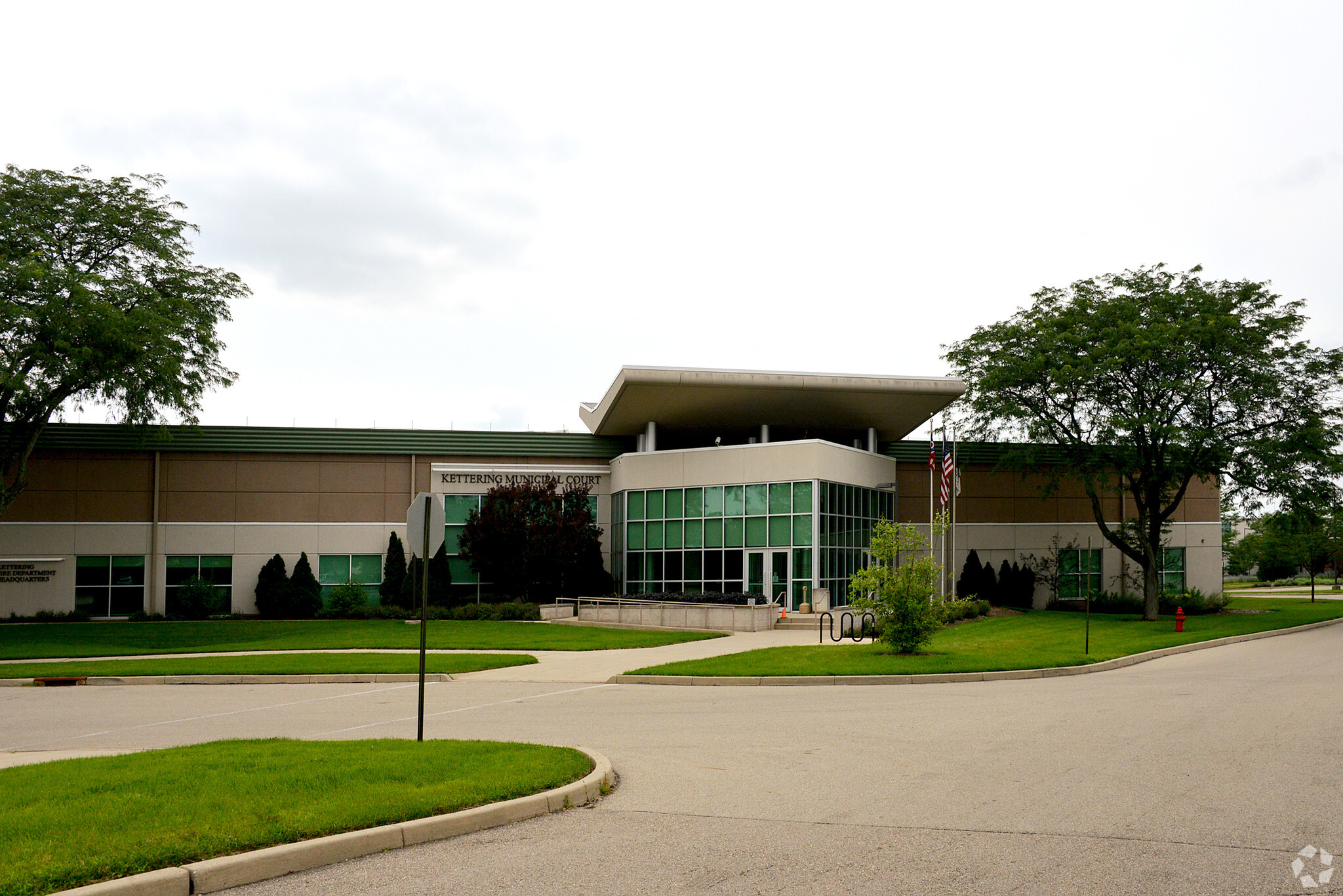 2325 Wilmington Pike, Kettering, OH for sale Primary Photo- Image 1 of 1