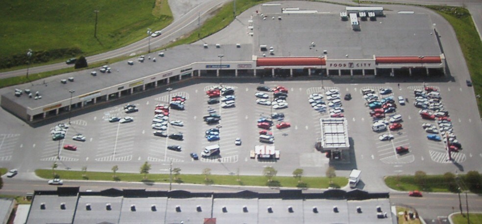 100-102 Bonham Rd, Bristol, VA for sale - Primary Photo - Image 1 of 1