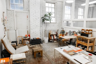 1101 E Pike St, Seattle, WA for lease Interior Photo- Image 1 of 5