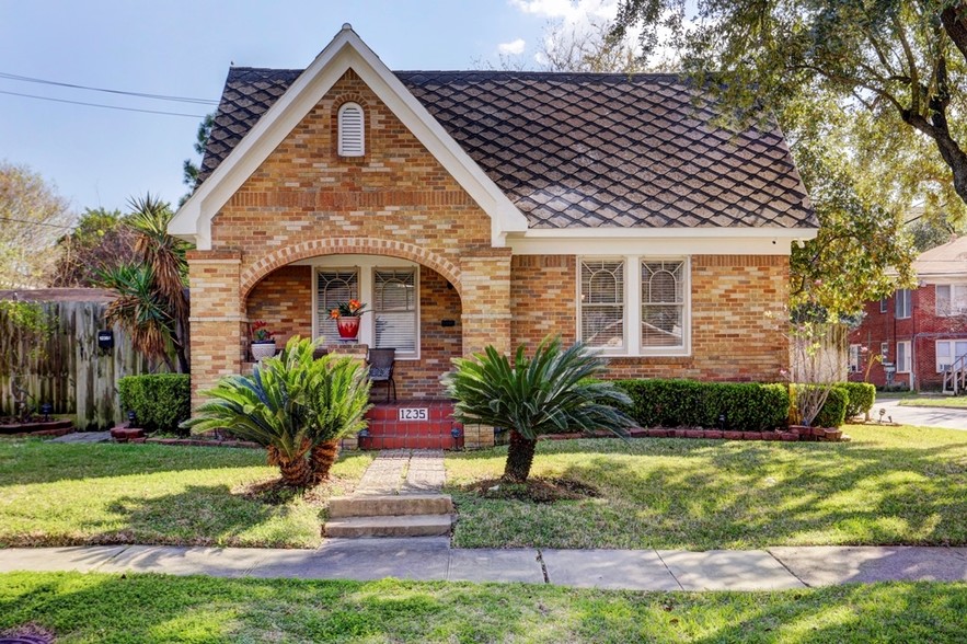 1235 W Clay St, Houston, TX for sale - Primary Photo - Image 1 of 1