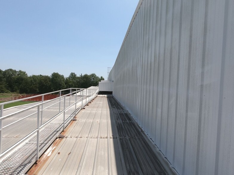 7330 Julie Francis Dr, Shreveport, LA for sale - Building Photo - Image 2 of 18