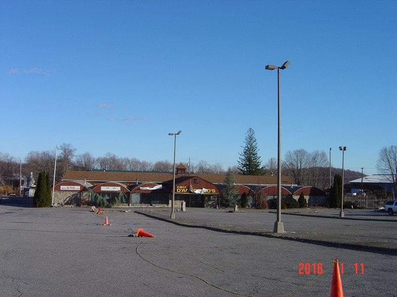395 Route 6, Mahopac, NY for sale - Primary Photo - Image 1 of 1