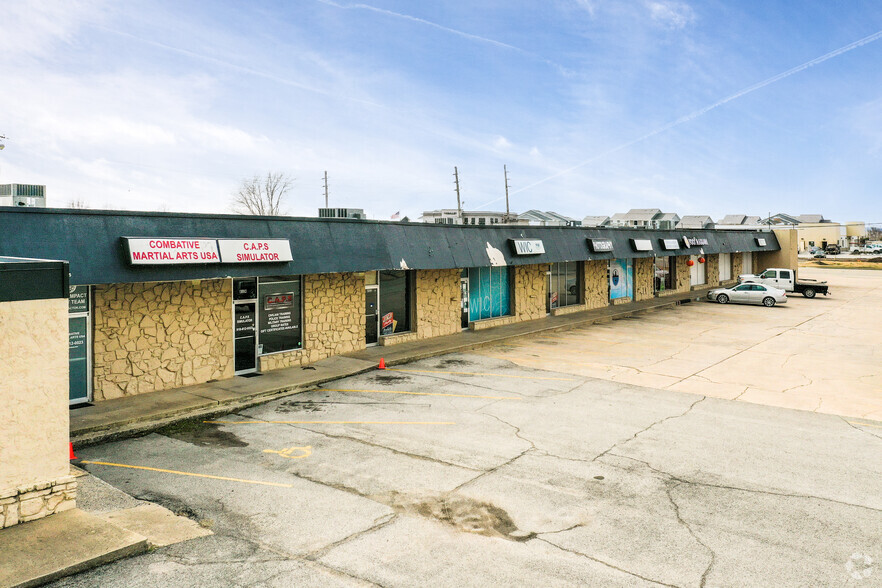 8108 E Memorial St, Bixby, OK for lease - Building Photo - Image 1 of 8