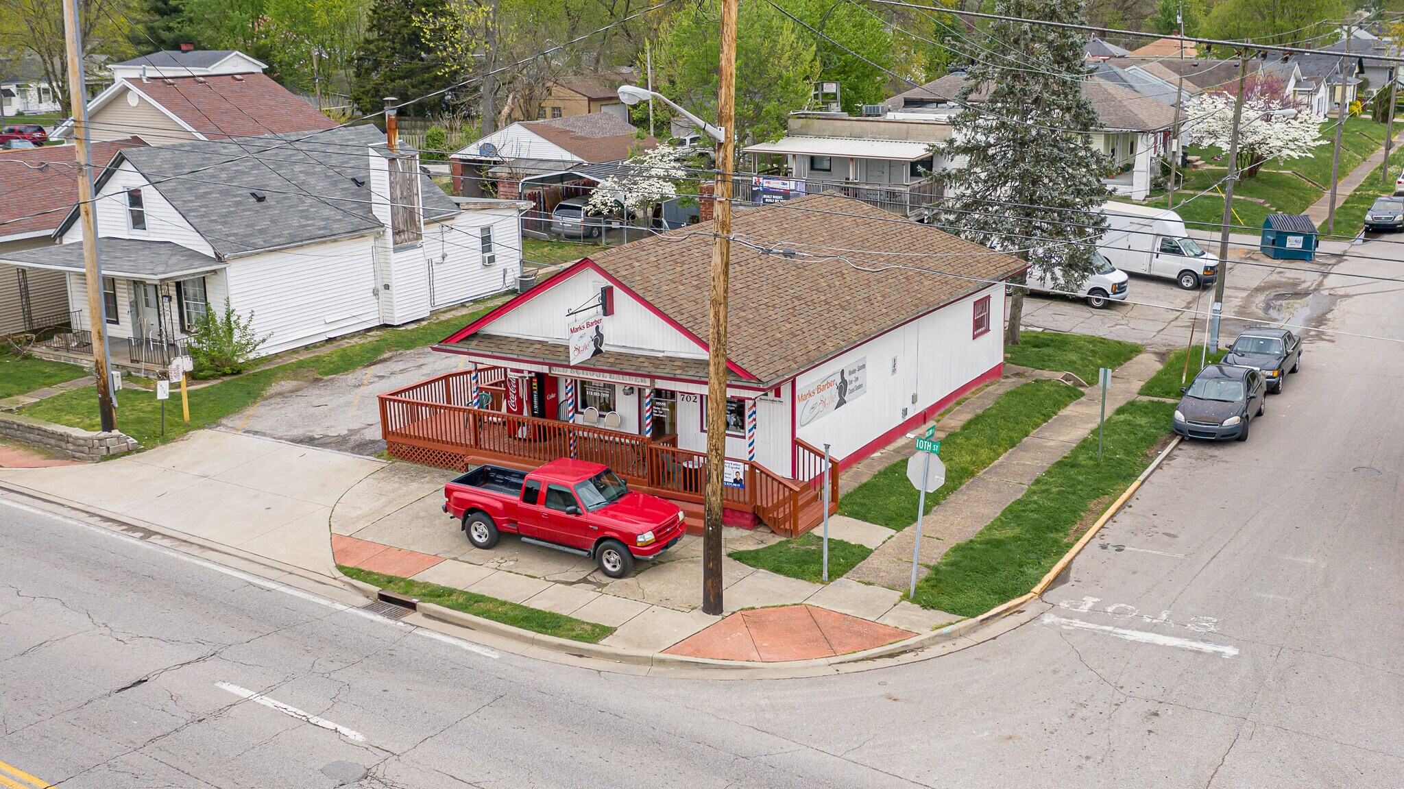 702 E 10th St, Jeffersonville, IN for sale Building Photo- Image 1 of 1