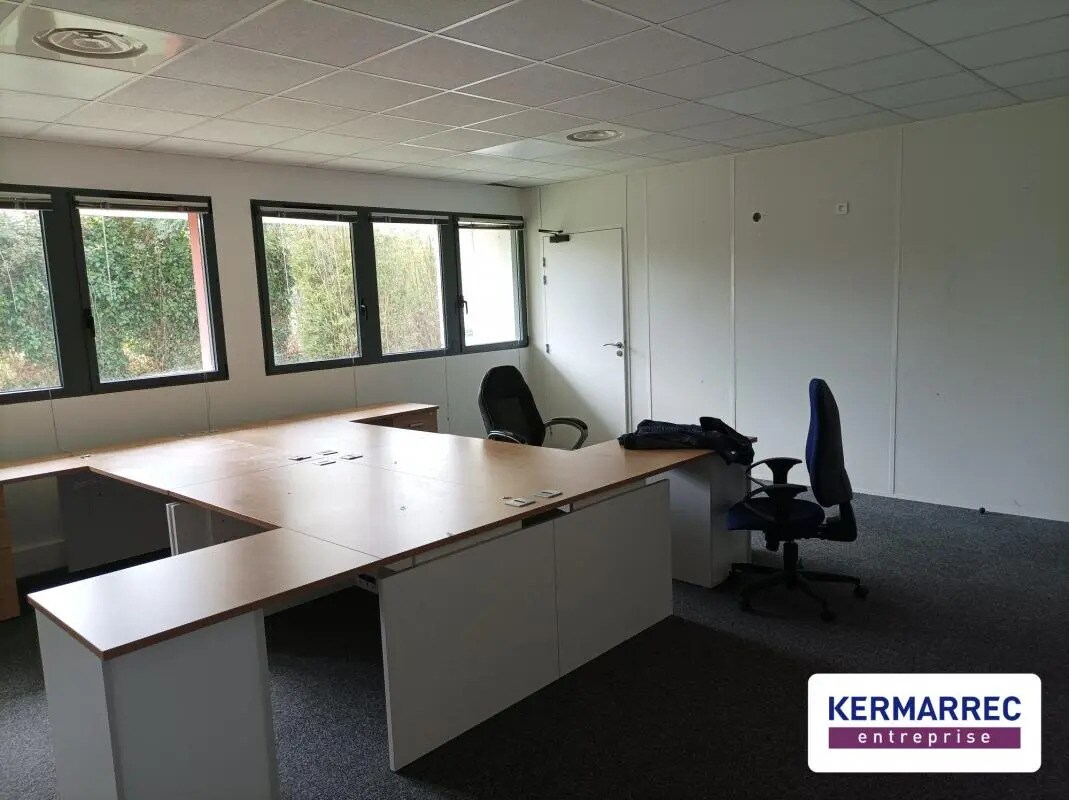 Office in Saint-Herblain for lease Building Photo- Image 1 of 6