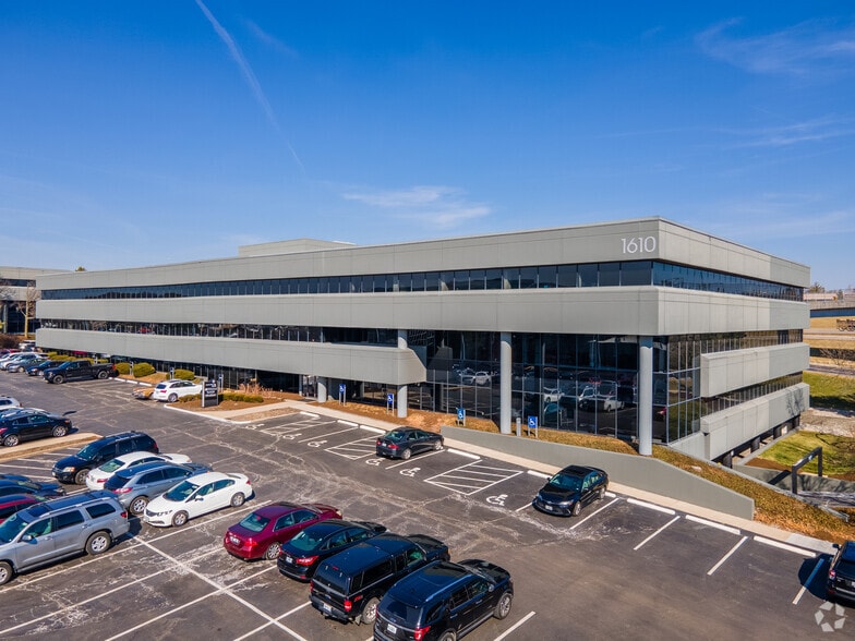 Corporate Hill Office Campus portfolio of 3 properties for sale on LoopNet.com - Building Photo - Image 3 of 3