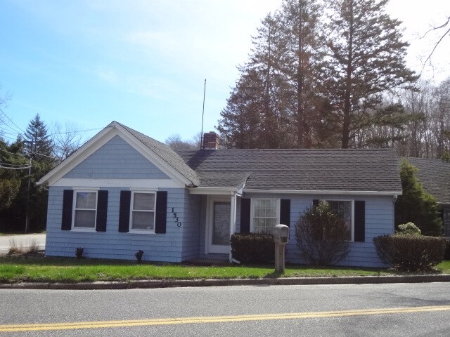 1530 N Country Rd, Wading River, NY for sale Building Photo- Image 1 of 1