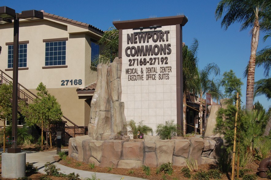 27174 Newport Rd, Menifee, CA 92584