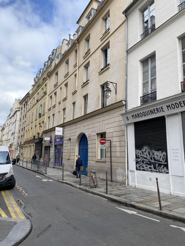 Office in Paris for sale Building Photo- Image 1 of 10
