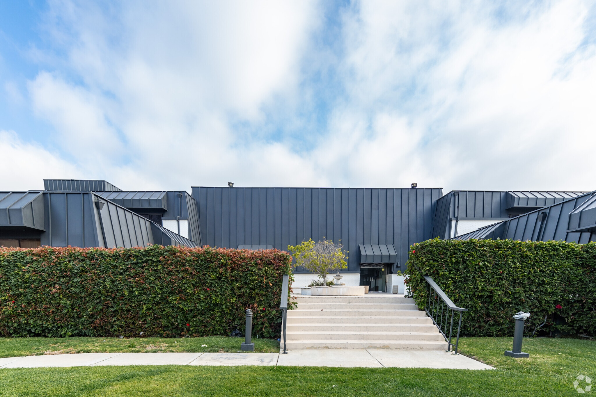 3711-3715 Lomita Blvd, Torrance, CA for lease Building Photo- Image 1 of 10