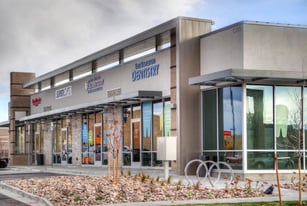 EastBridge Town Center - Bar