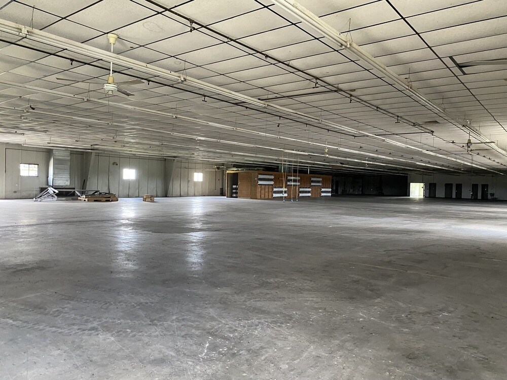 500 10th, Lockwood, MO 65682 Industrial for Sale