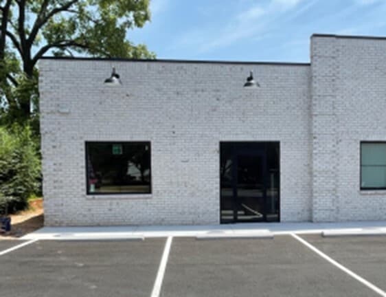 306 N Bridge St, Bedford, VA for lease - Building Photo - Image 2 of 5