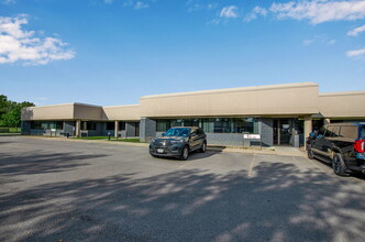 455 Commerce Dr, Buffalo, NY for lease Building Photo- Image 1 of 10