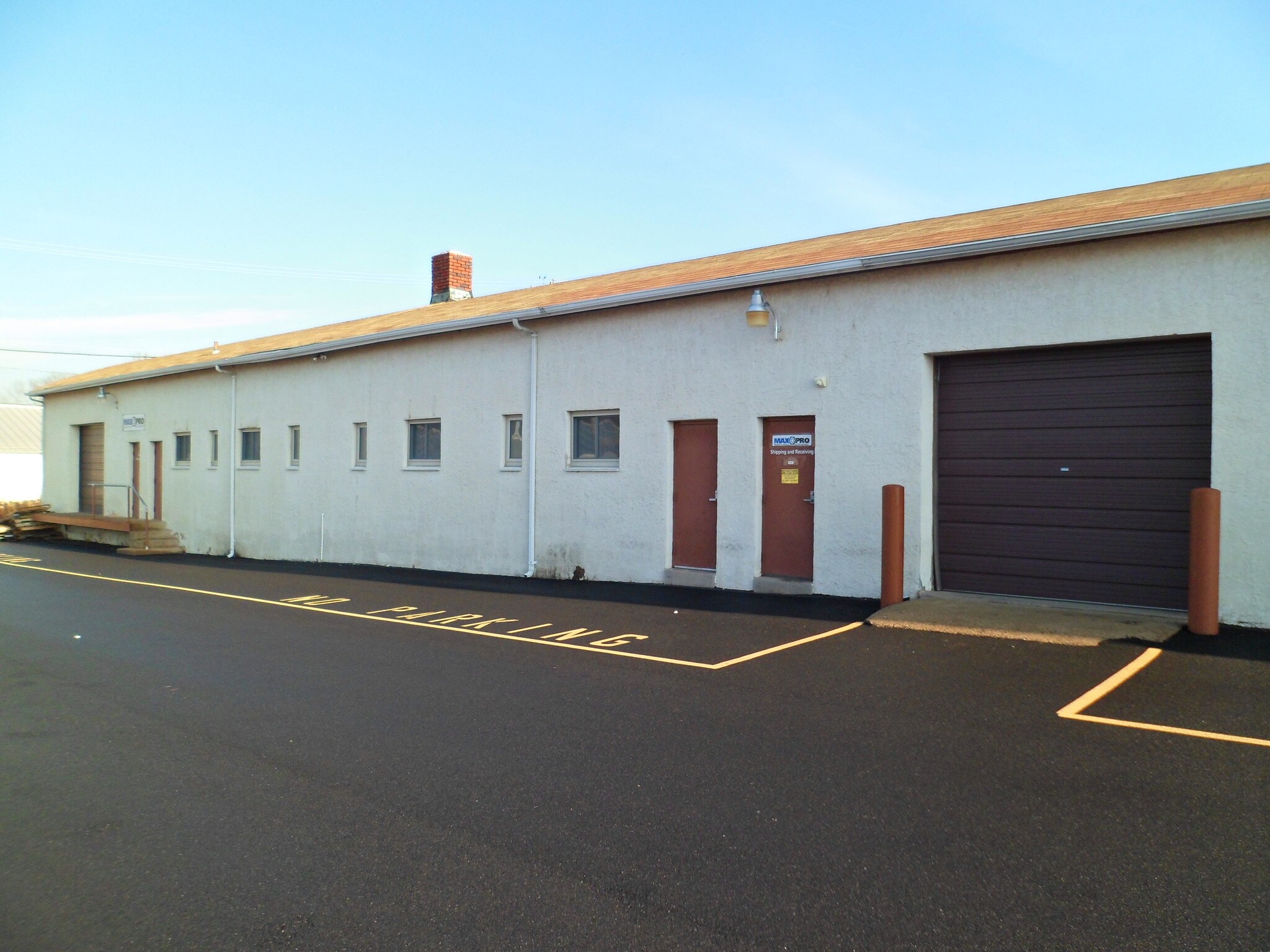 418 Caredean Dr, Horsham Township, PA for sale Building Photo- Image 1 of 1