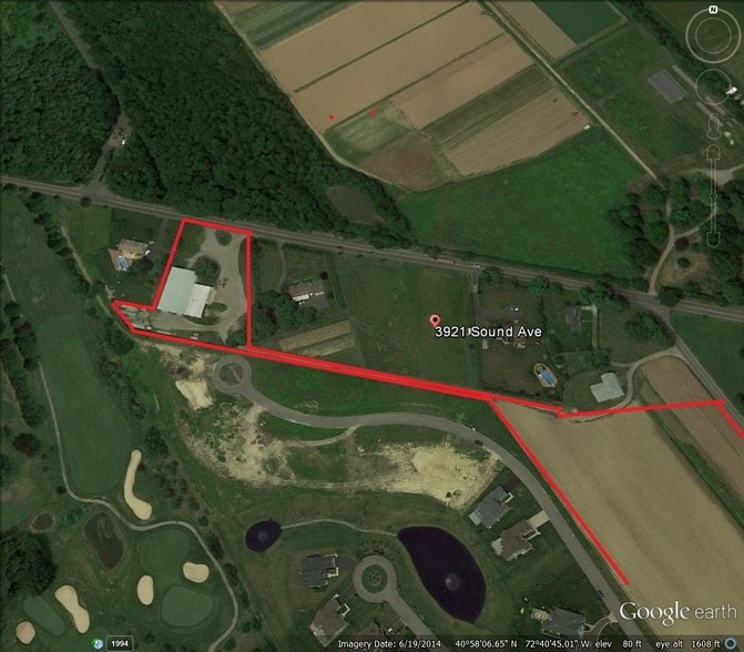 3905 Sound Ave, Riverhead, NY for sale - Primary Photo - Image 1 of 1