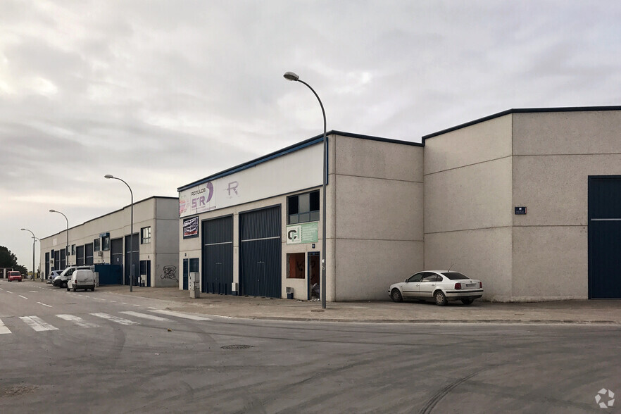 Avenida Industria, 15X, El Viso de San Juan, Toledo for sale - Primary Photo - Image 1 of 4