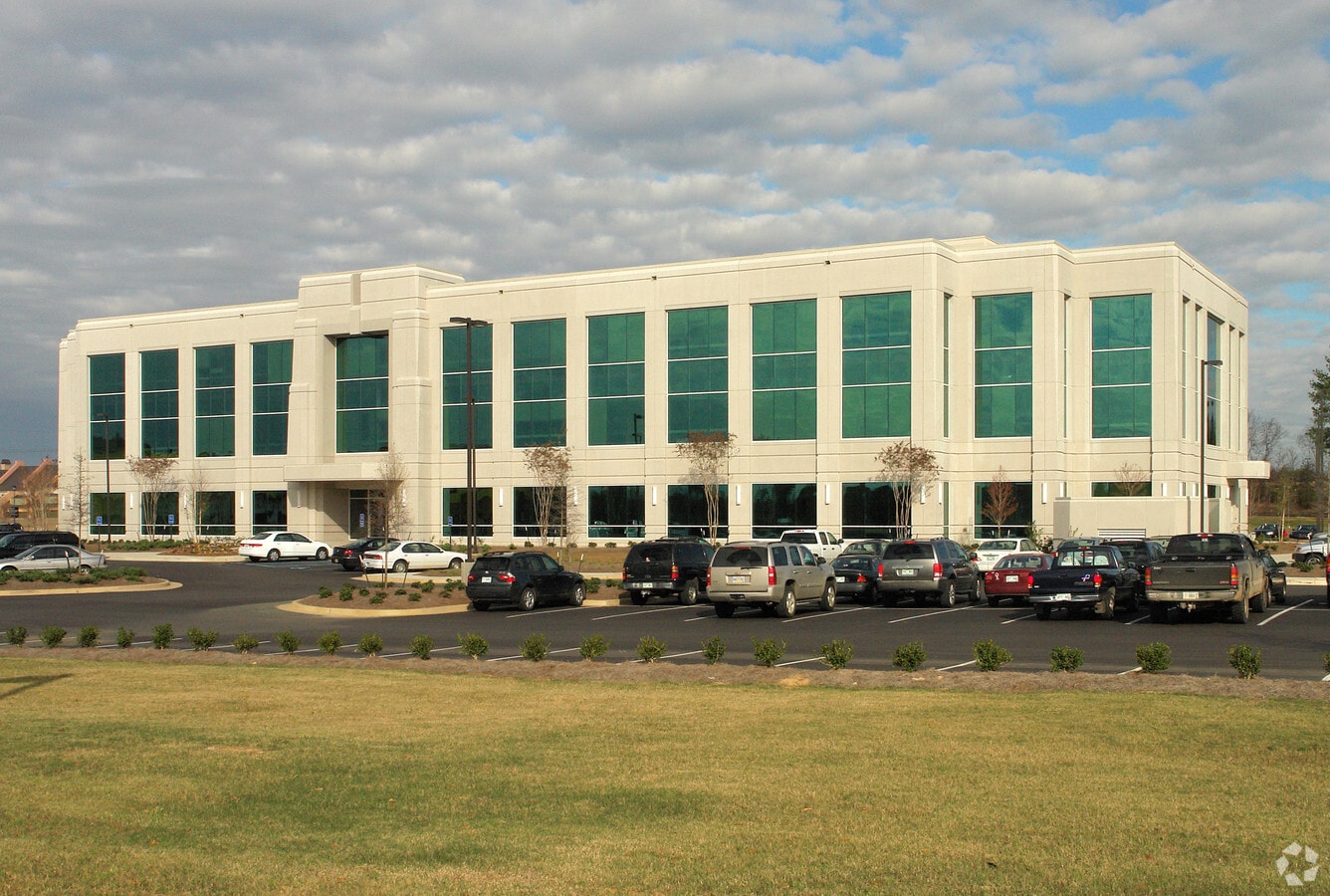 1076 Highland Colony Pky, Ridgeland, MS, 39157 Office Space For Lease