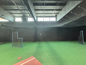 576 Patterson St NW, Salem, OR for lease Interior Photo- Image 2 of 8