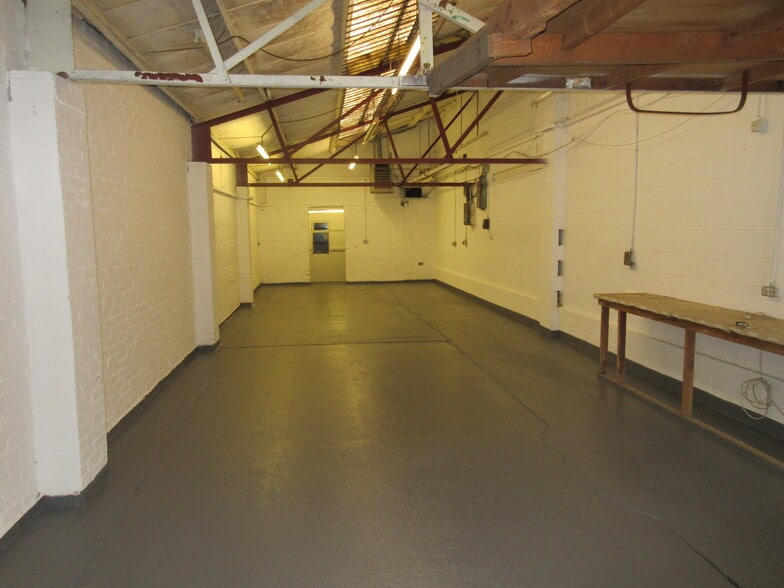 Pleck Rd, Walsall for lease - Interior Photo - Image 2 of 3