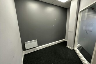 34-36 Mill St, Macclesfield for lease Interior Photo- Image 2 of 10