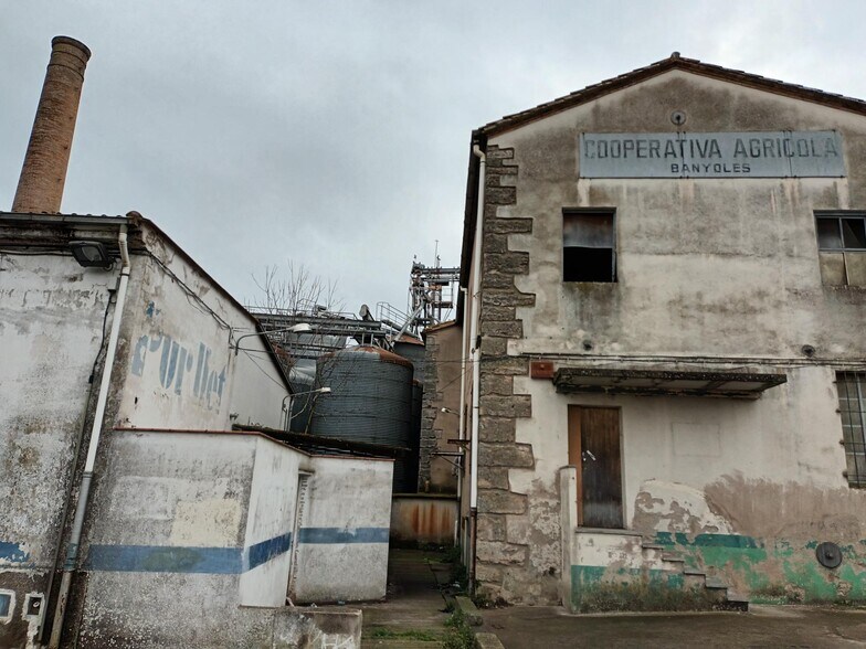 Industrial in Banyoles, Gerona for sale - Building Photo - Image 2 of 15