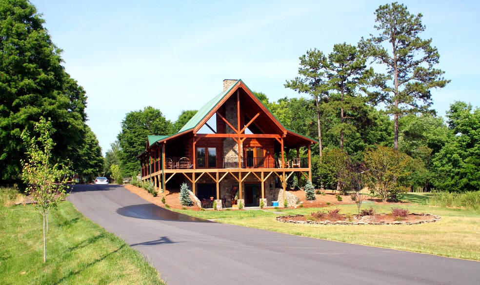 371 Valley Rd, Mocksville, NC for sale - Building Photo - Image 3 of 9