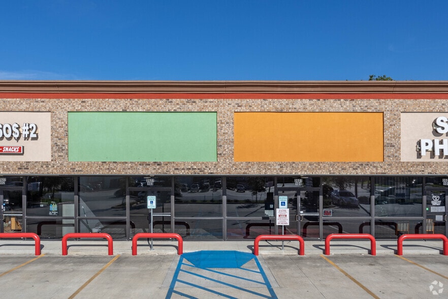 3527 S Shaver, Pasadena, TX for lease - Building Photo - Image 3 of 5