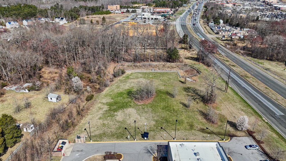 16301 Crain Hwy SW, Brandywine, MD for lease - Building Photo - Image 1 of 6