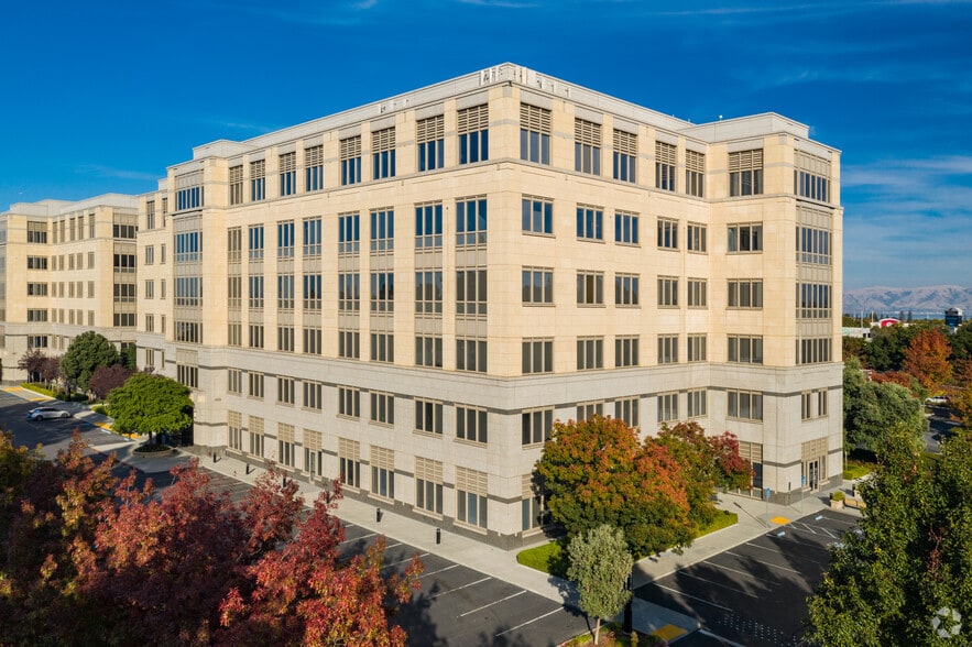 1900 University Ave, East Palo Alto, CA for sale - Primary Photo - Image 1 of 1