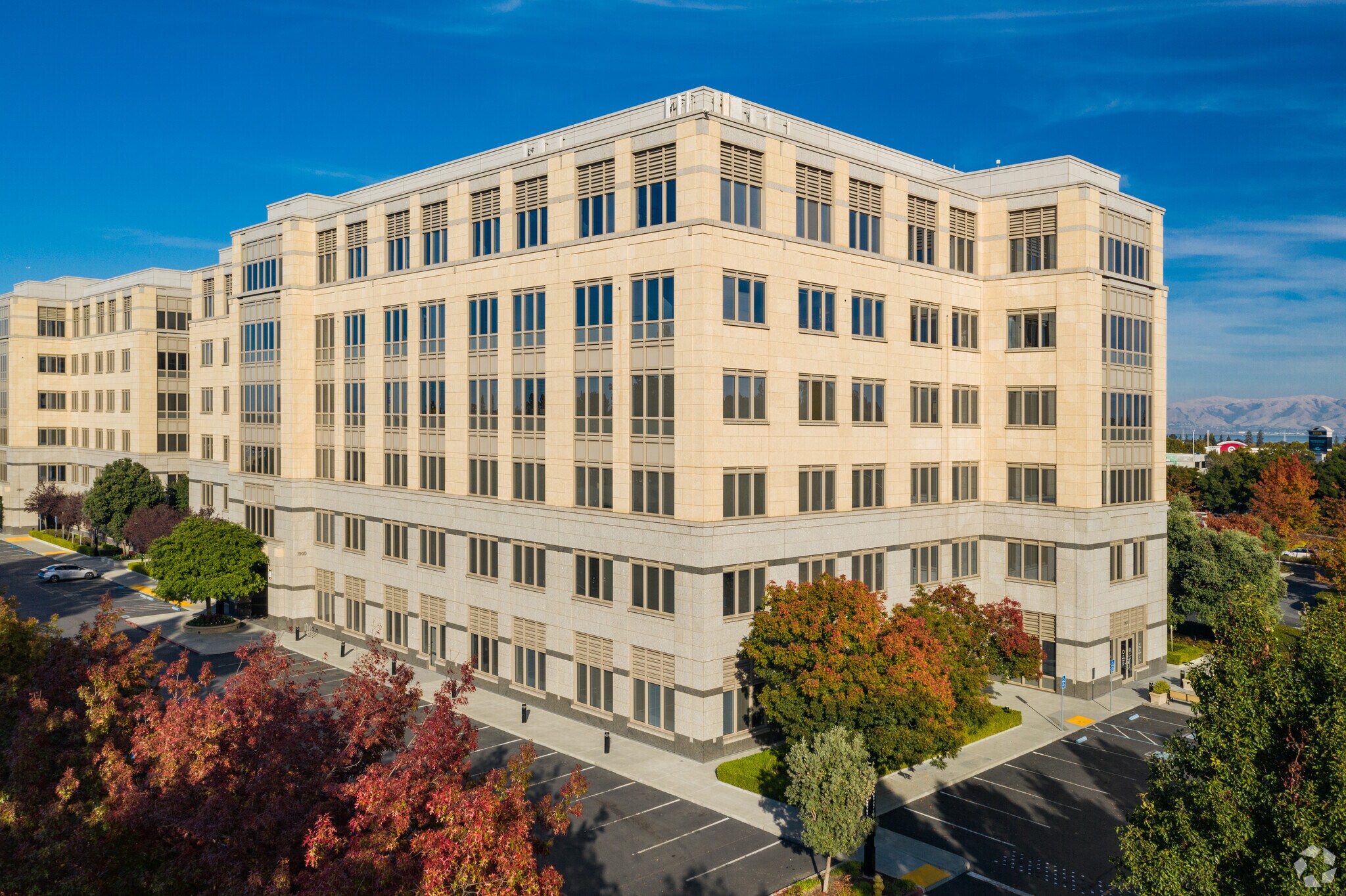 1950 University Ave, East Palo Alto, CA 94303 University Circle