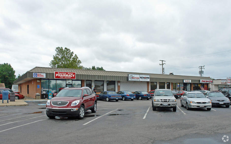 7924-7930 Chesapeake Blvd, Norfolk, VA for lease - Primary Photo - Image 1 of 11