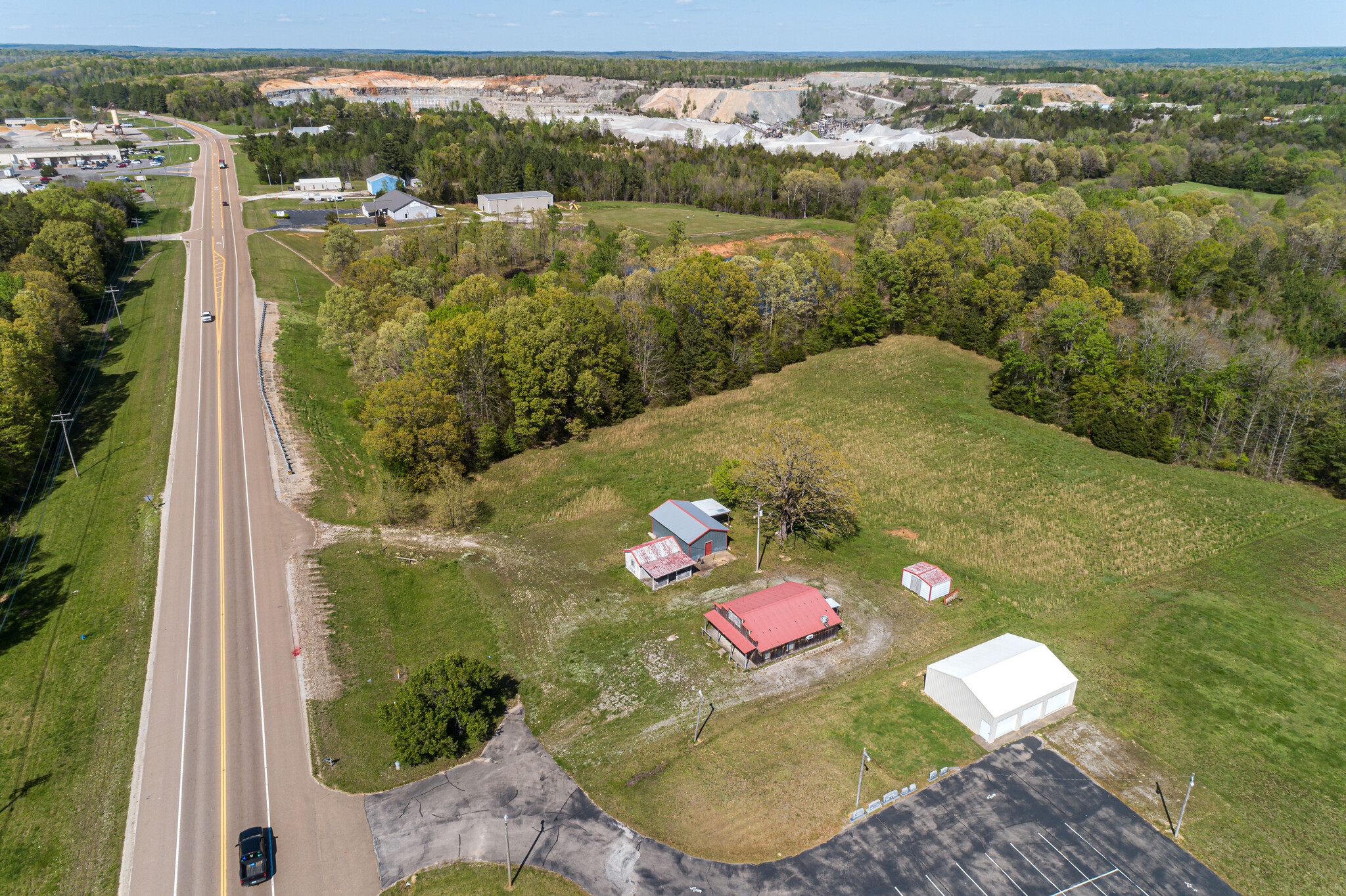 2598 Tennessee Ave N, Parsons, TN for sale Primary Photo- Image 1 of 1