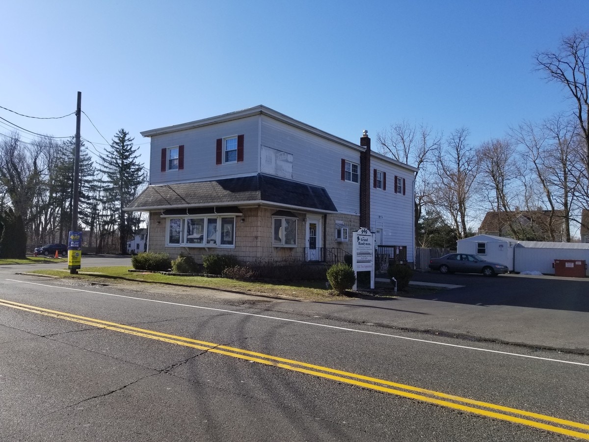 949 AdelphiaFarmingdale Rd, Howell, NJ 07731