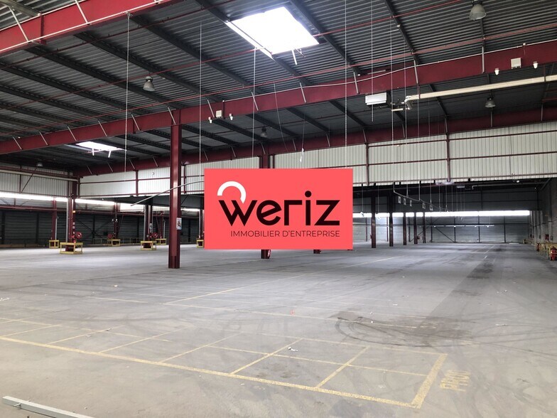 Industrial in Vitrolles for lease - Building Photo - Image 2 of 6