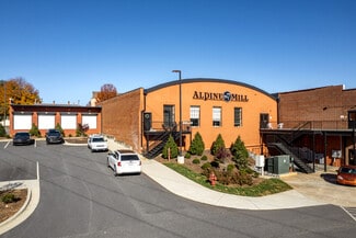 More details for 109 E Fleming Dr, Morganton, NC - Retail for Lease