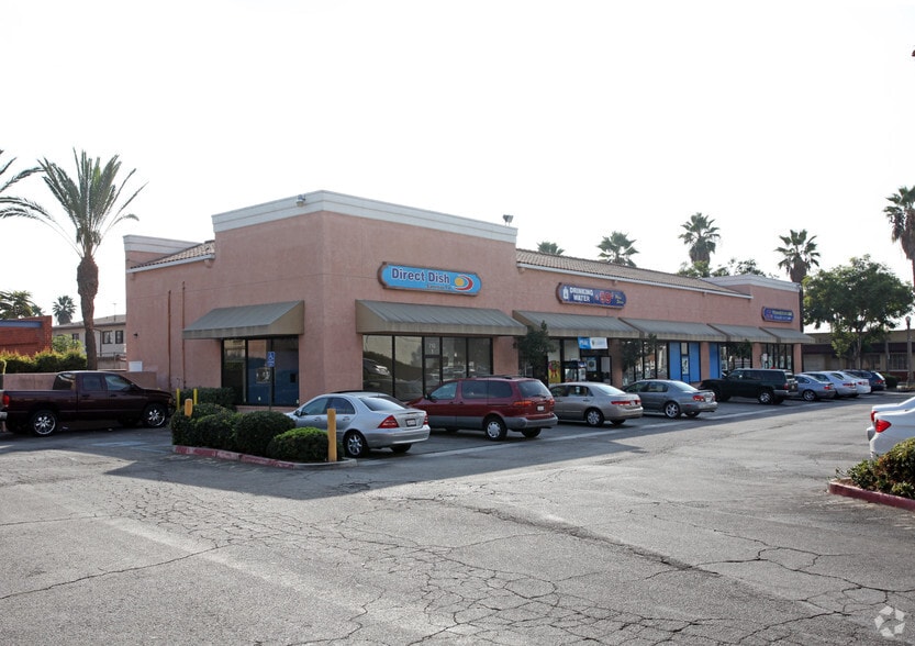 710 W Las Tunas Dr, San Gabriel, CA for lease - Building Photo - Image 3 of 3