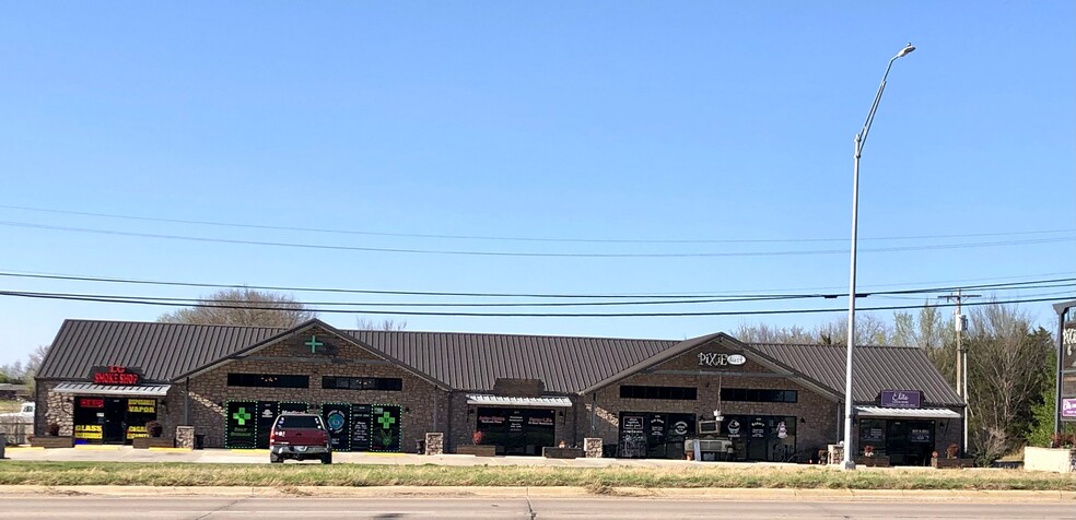 16382 US Highway 70, Lone Grove, OK for sale - Building Photo - Image 1 of 1