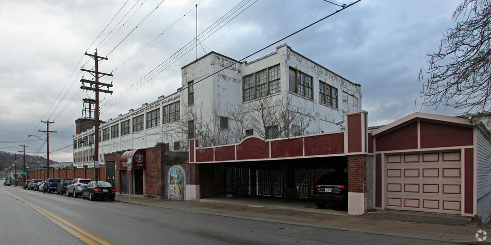 4575 Eastern Ave, Cincinnati, OH for sale - Primary Photo - Image 1 of 1