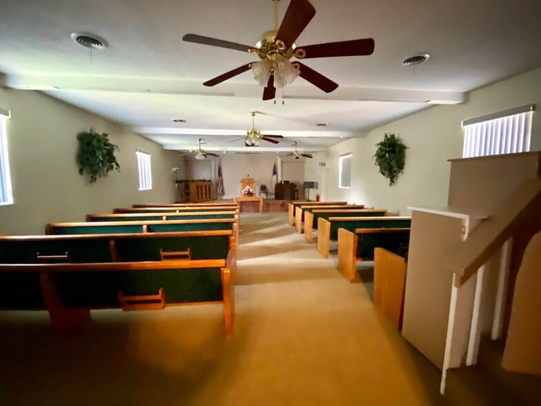 3191 Newman Ave N, Crestview, FL for sale - Interior Photo - Image 2 of 14