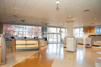 27 N 7th St, Allentown, PA for lease Interior Photo- Image 2 of 9