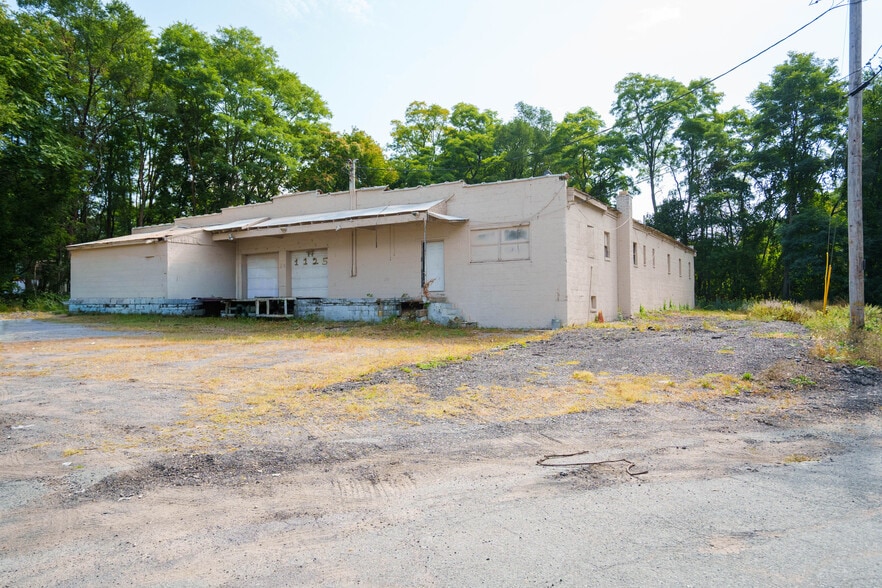 1125 Mitchell Rd, Schenectady, NY for sale - Building Photo - Image 2 of 21