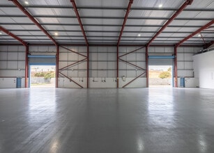 Minto Pl, Aberdeen for lease Interior Photo- Image 2 of 4