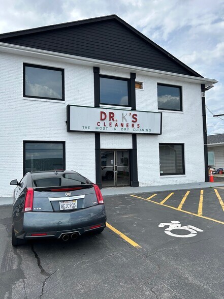 1557 Henrietta Rd, Rochester, NY for sale - Primary Photo - Image 1 of 1