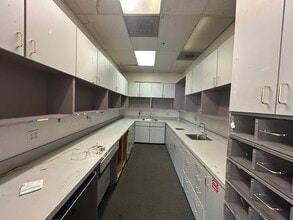 834 Taraval St, San Francisco, CA for lease Interior Photo- Image 2 of 8