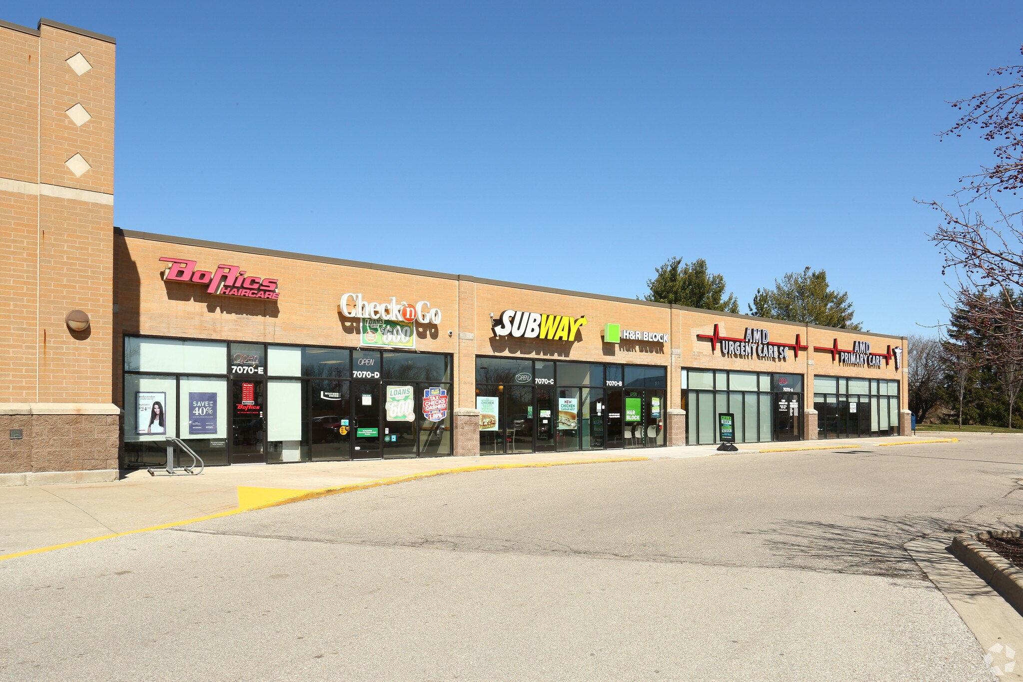 7070 Miller Rd, Swartz Creek, MI 48473 Kroger Anchored Retail Shoppes